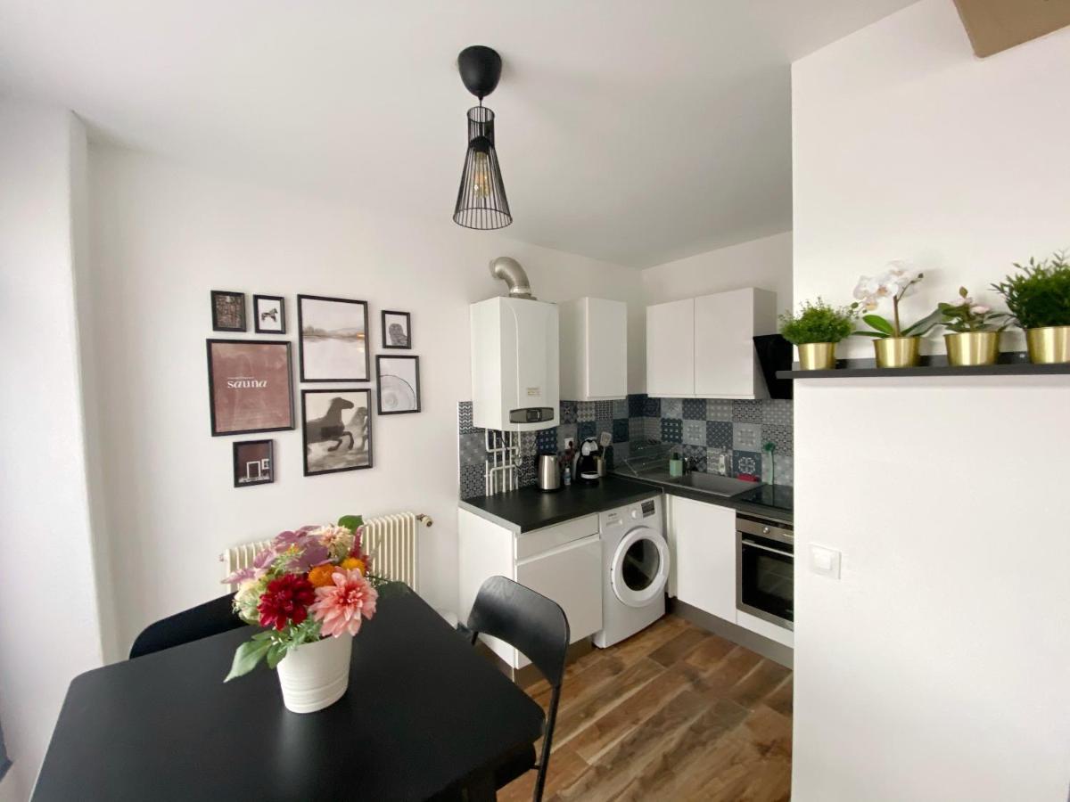 015 Chic & Cosy Studio 41M2 Hypercentre Wifi Smart Tv Netflix Saint-Etienne  Exterior photo